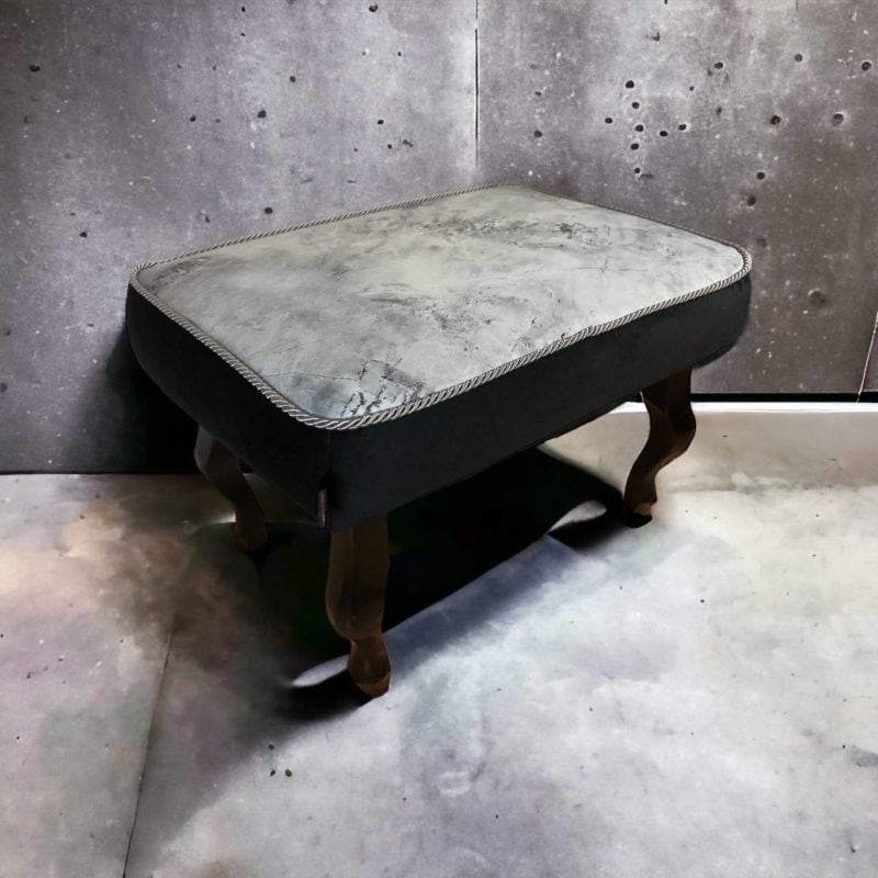 Footstool 60x40cm