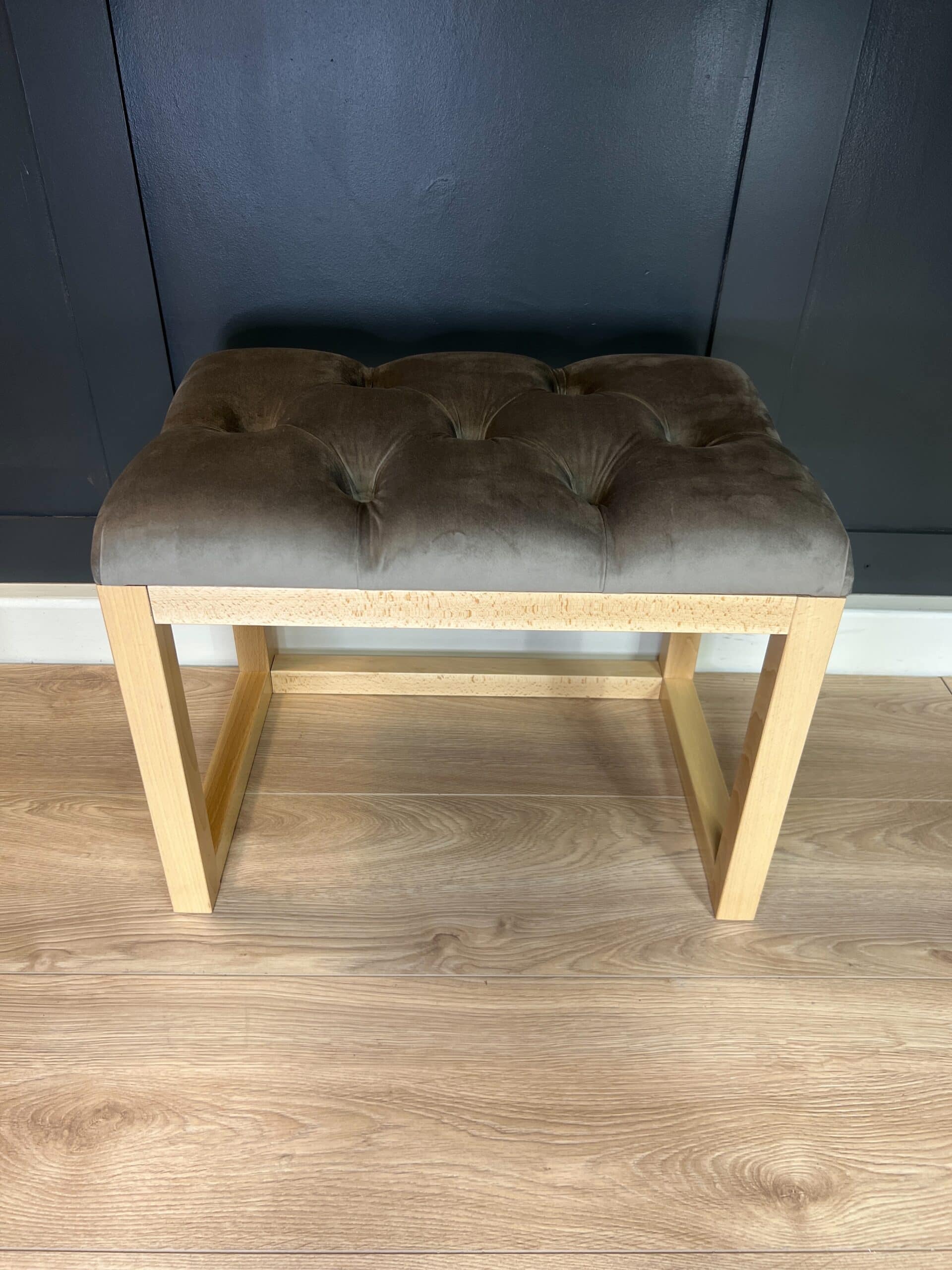 Luxury Grey Velvet Bench with Natural Alder Frame - Handcrafted
