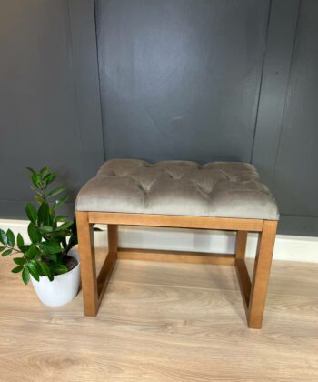 Wooden-Framed Velvet Bench 60x40cm - Grey Elegance