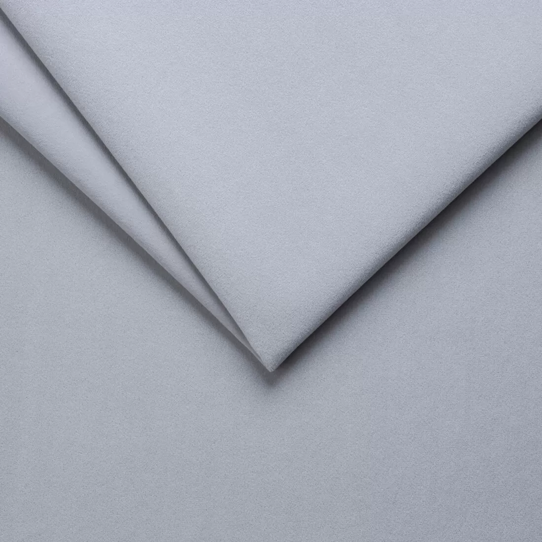 Royal-Velvet-17-Silver-1100x1100