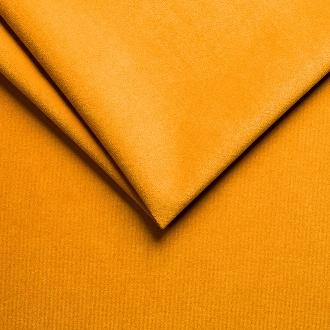 Trinity-26-Amber-1100x1100