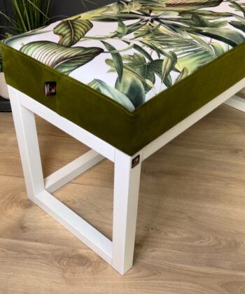 Exotic Wooden Bench – Tropical Paradise Design