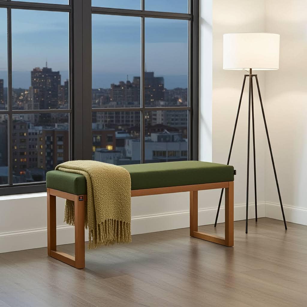 Wooden-Framed Velvet Bench 60x40cm – Green Elegance