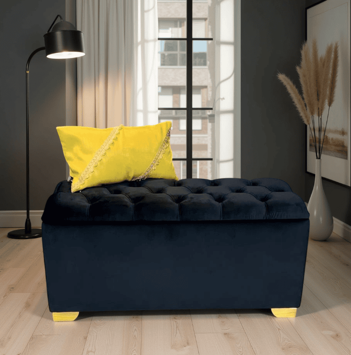 Luxury Velvet Storage Ottoman Bench , Spacious Compartment