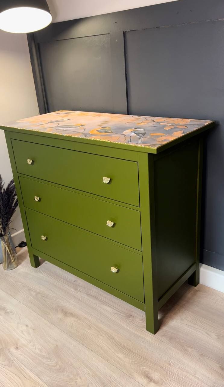 Autumn Elegance Chest 110x50x90