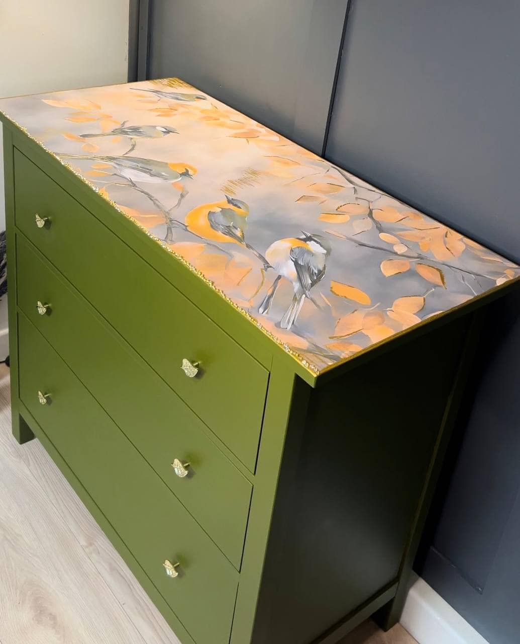 Autumn Elegance Chest 110x50x90