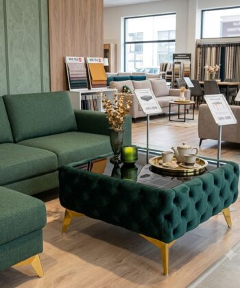 Luxury Velvet Chesterfield  Coffee Table 63x63x35cm Square Velvet