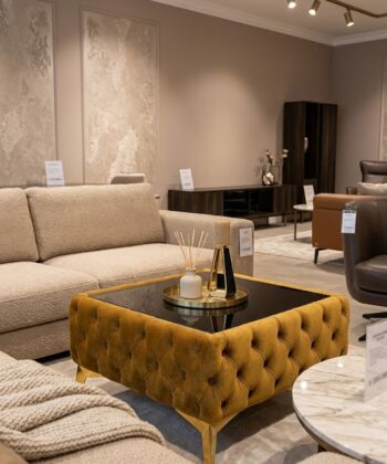 Luxury Velvet Chesterfield  Coffee Table 63x63x35cm Square Velvet