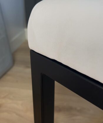 White Tufted Loft Bench 140x40cm - Industrial Design