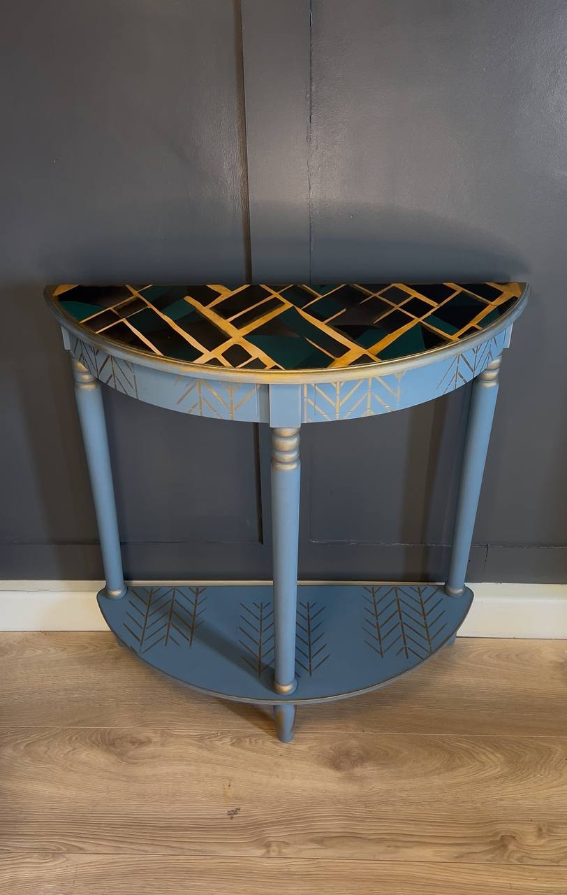 Geometric Half-Moon Console Table with Storage Shelf