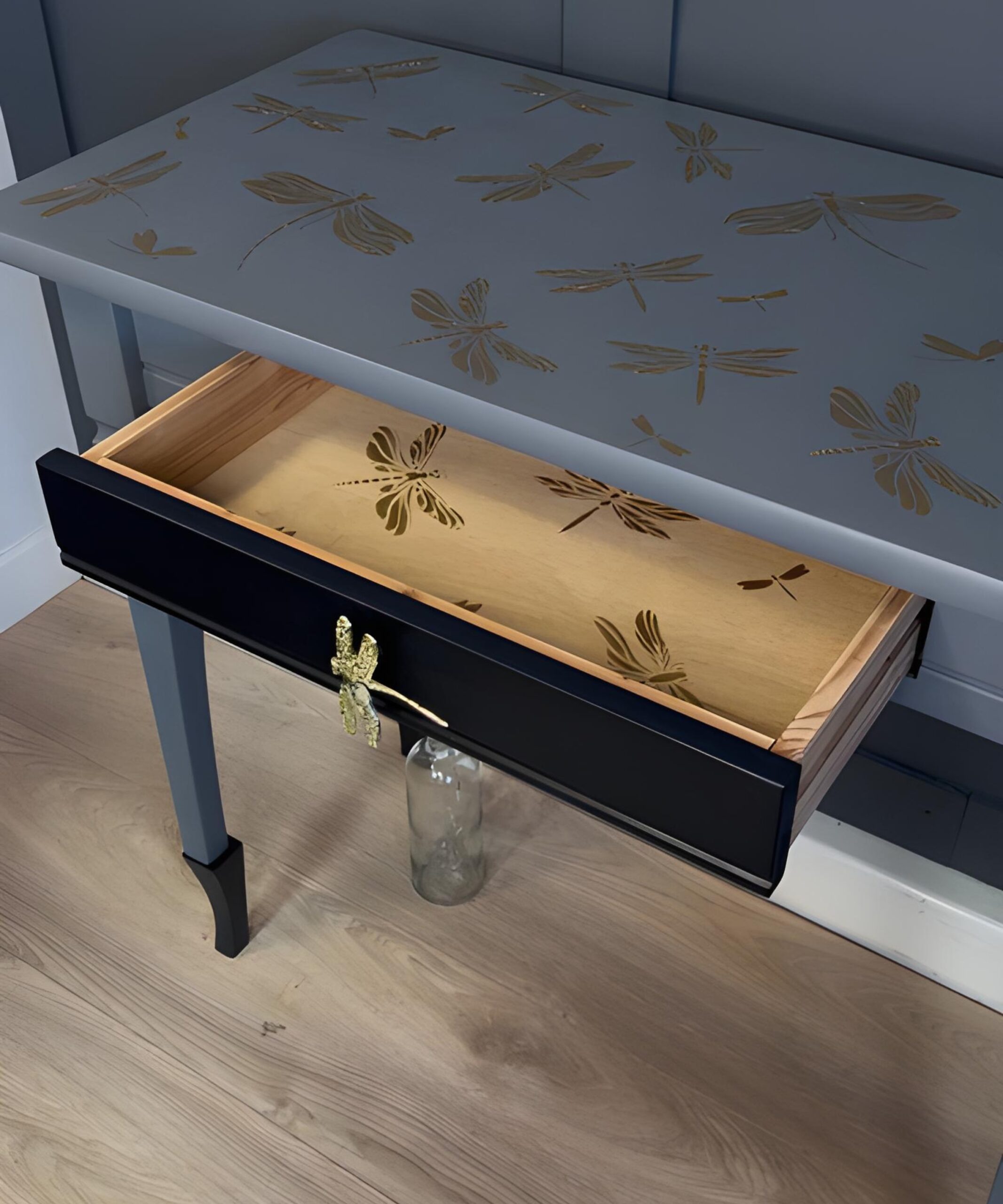 Black & Gold Dragonfly Console Table with Drawer