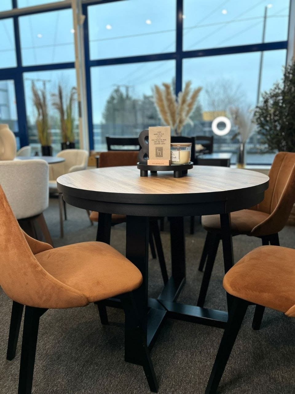 FLEXI 90 Extendable Round Dining Table – Laminated 90–130cm