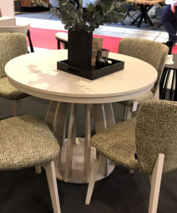 Axis Extendable Dining Table – Cashmere, 100–140cm