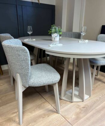 Axis  Extendable Dining Table – Cashmere, 100–180cm