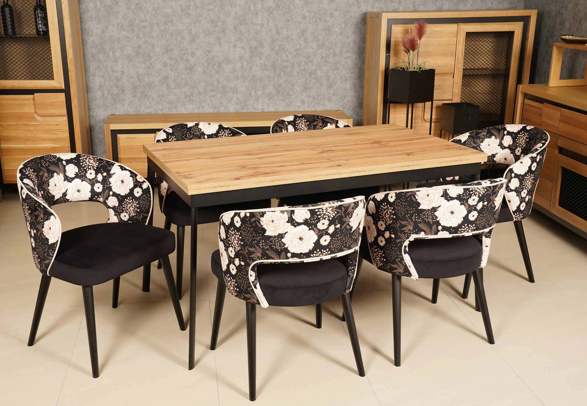 Bloom Noir Velvet Dining Chair