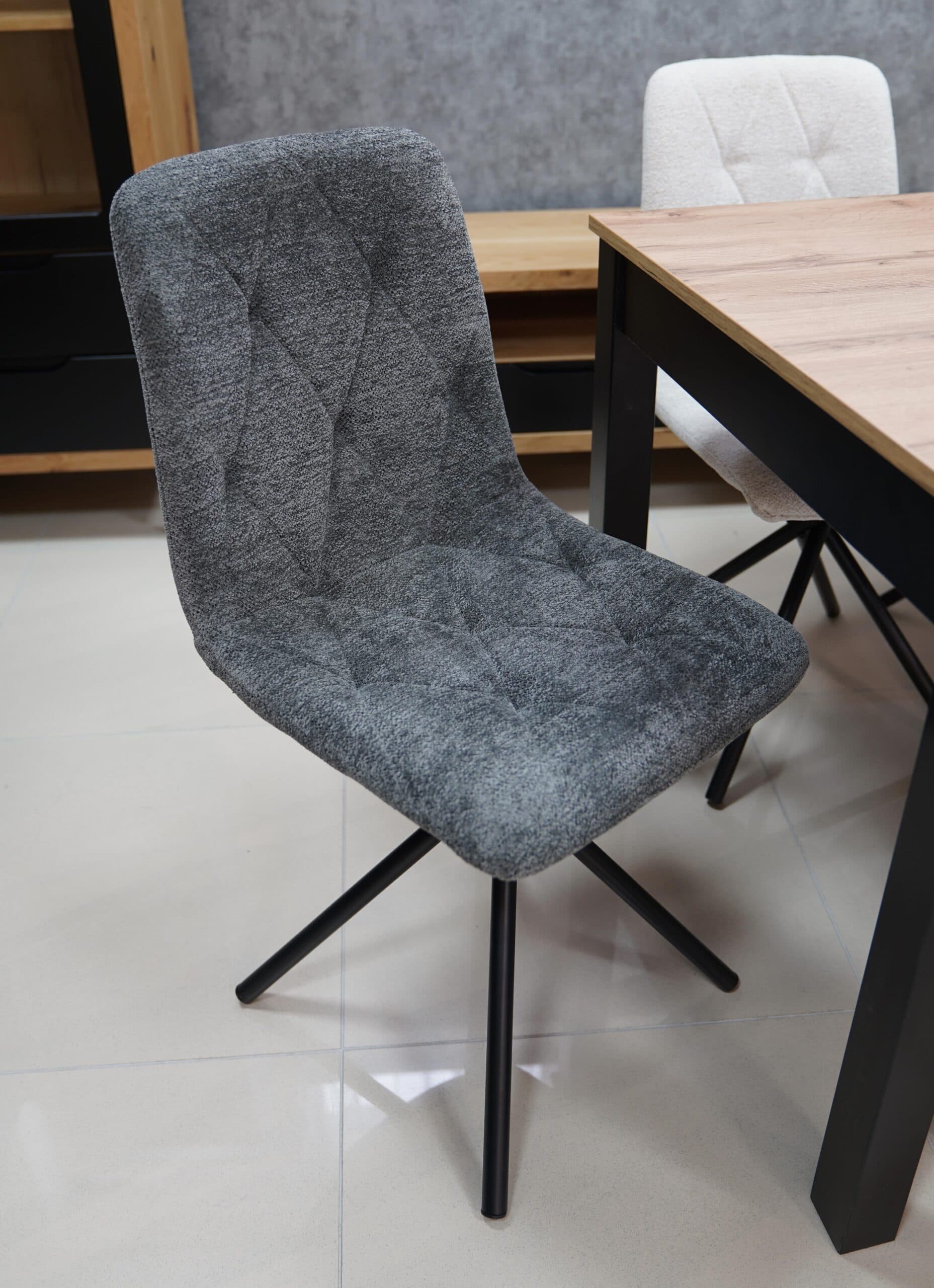 Luna Swivel Comfort Chair