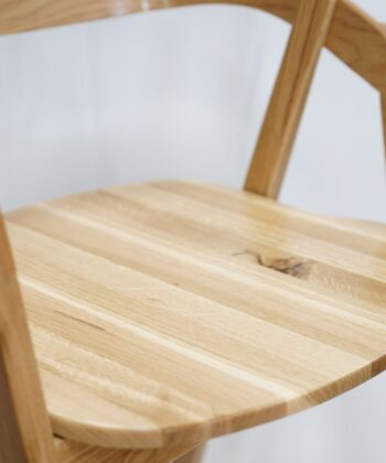 Nordic Oak Embrace Bar Stool with Curved Backrest