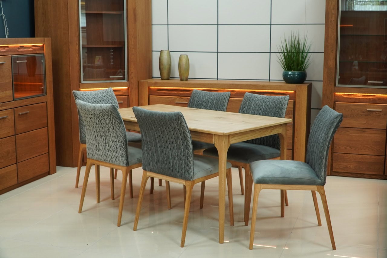 Oak Haven 3D Velvet Chair