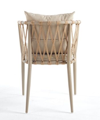 Madera Coastal Lounge Chair – Beige Outdoor Wicker Armchair with Cushions