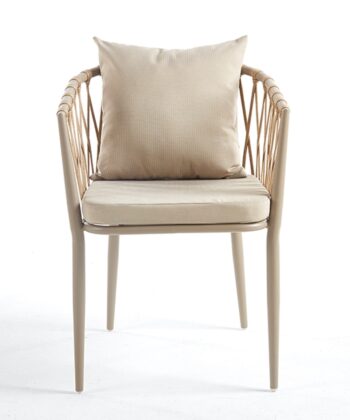 Madera Coastal Lounge Chair – Beige Outdoor Wicker Armchair with Cushions