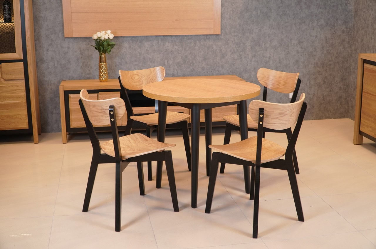 Modern Dining Chair – Beech Legs with White Oak Plywood
