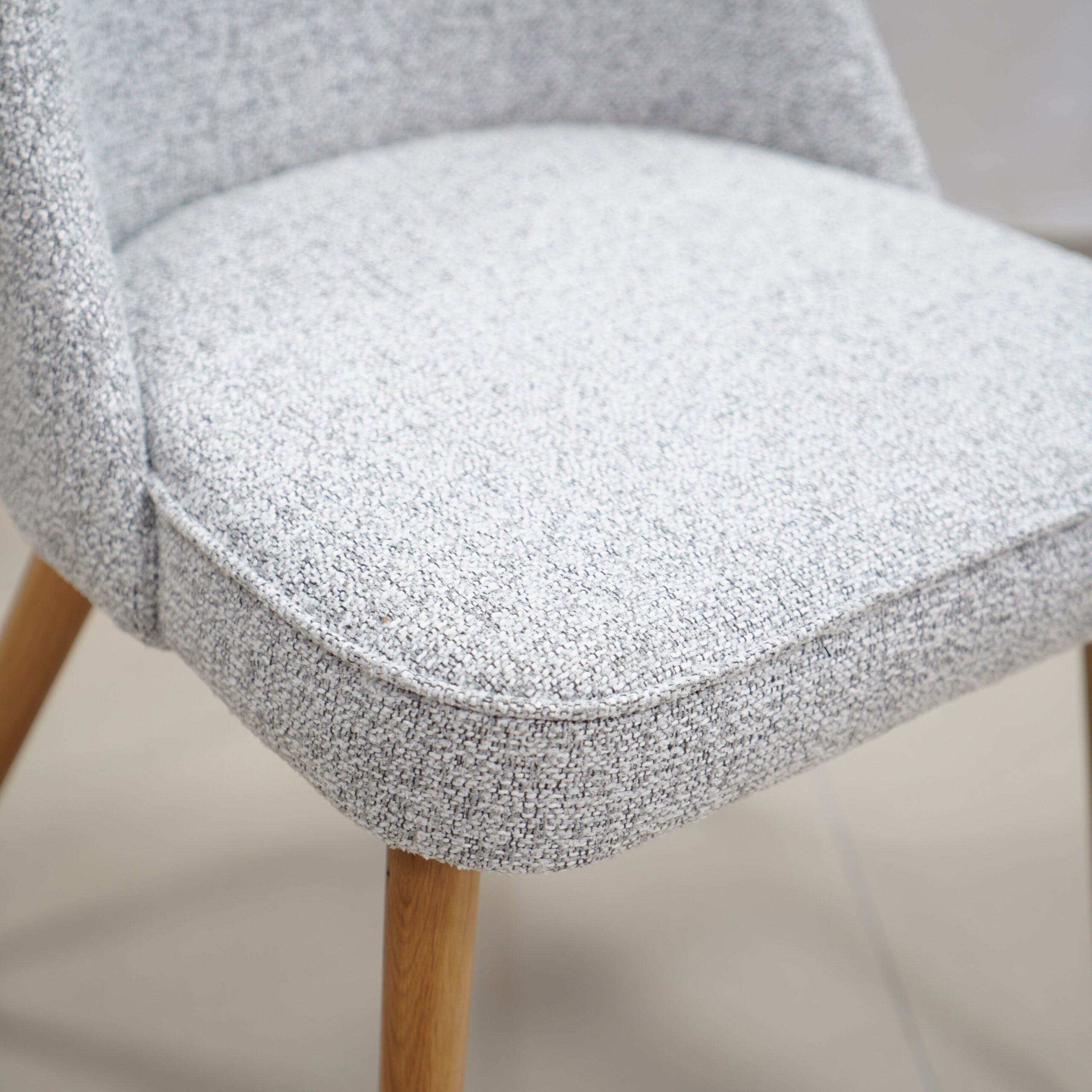 Nordic Ash Grey Dining Chair – Natural Oak Scandinavian Upholstered