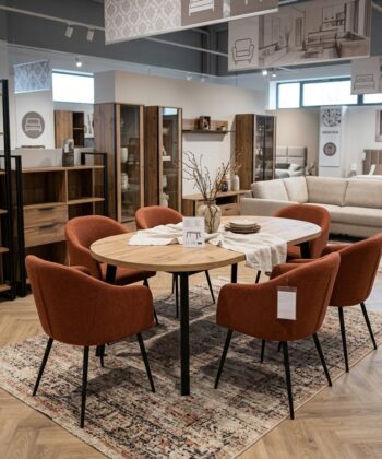Arvian Extendable Round Dining Table Wotan Oak Matte Black Steel (Ø 80 / Ø 90 / Ø 100 cm — Extends to 130–200 cm)