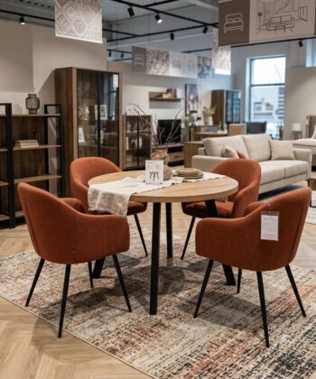 Arvian Extendable Round Dining Table Wotan Oak Matte Black Steel (Ø 80 / Ø 90 / Ø 100 cm — Extends to 130–200 cm)