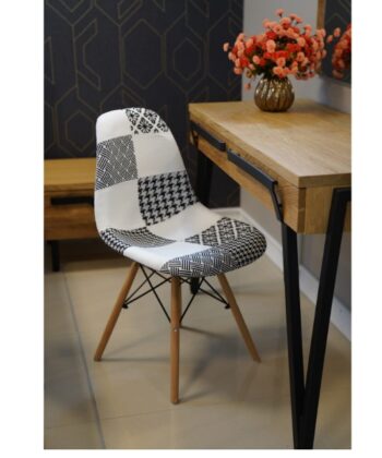 Ardens Scandinavian Upholstered Chair
