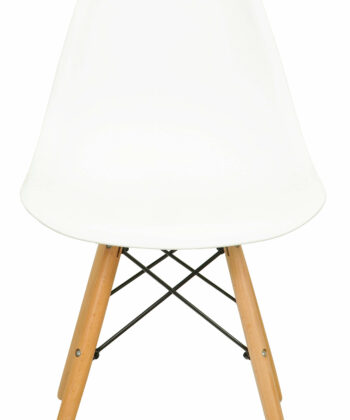 The Model Y Nordic Chair