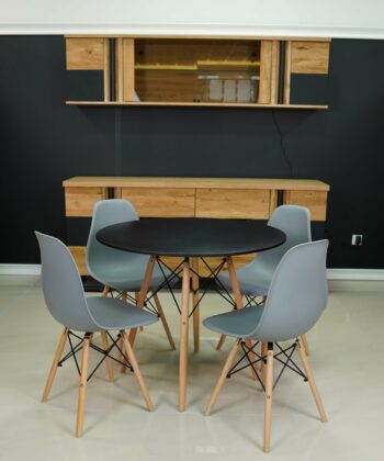 The Model Y Nordic Chair