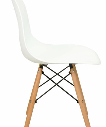 The Model Y Nordic Chair
