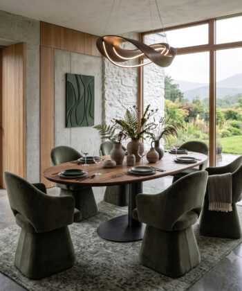 Barro Mils Modern Velvet Dining Chair