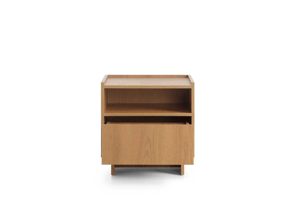 Yasumi 50cm Carmel Oak Bedside Table with Raised Edge & Push-to-Open Drawer