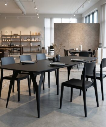 LYRA Oval Y-Frame Extendable Dining Table (140&ndash;240cm, 160&ndash;260cm & 180&ndash;280cm | Standard & EGGER&reg; Laminates)