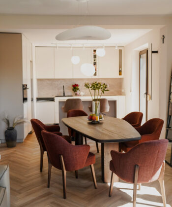 CHIERI Bespoke Upholstered Dining Chair (65 &times; 65 &times; 85 cm)