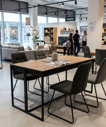 ASTORIA Extending Console Table in Natural Oak Laminate with Matte Black Steel Frame (100-300 × 50 × 78 cm)