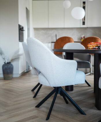 SCILLA Bespoke 360° Swivel Dining & Office Armchair (59 × 65 × 88 cm)