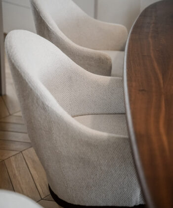 BRUNICO Bespoke Upholstered Dining Chair (58 × 66 × 89 cm)