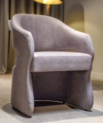 BRINDISI Bespoke Sculptural Armchair in Premium Upholstery (60 × 67 × 84 cm)
