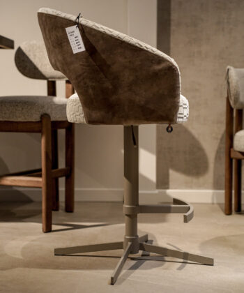 TREVISO Bespoke Adjustable Swivel Bar Stool (55 × 62 × 91-116 cm)