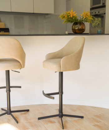 MERANO Bespoke Adjustable Swivel Bar Stool (56 × 58 × 91-116 cm)