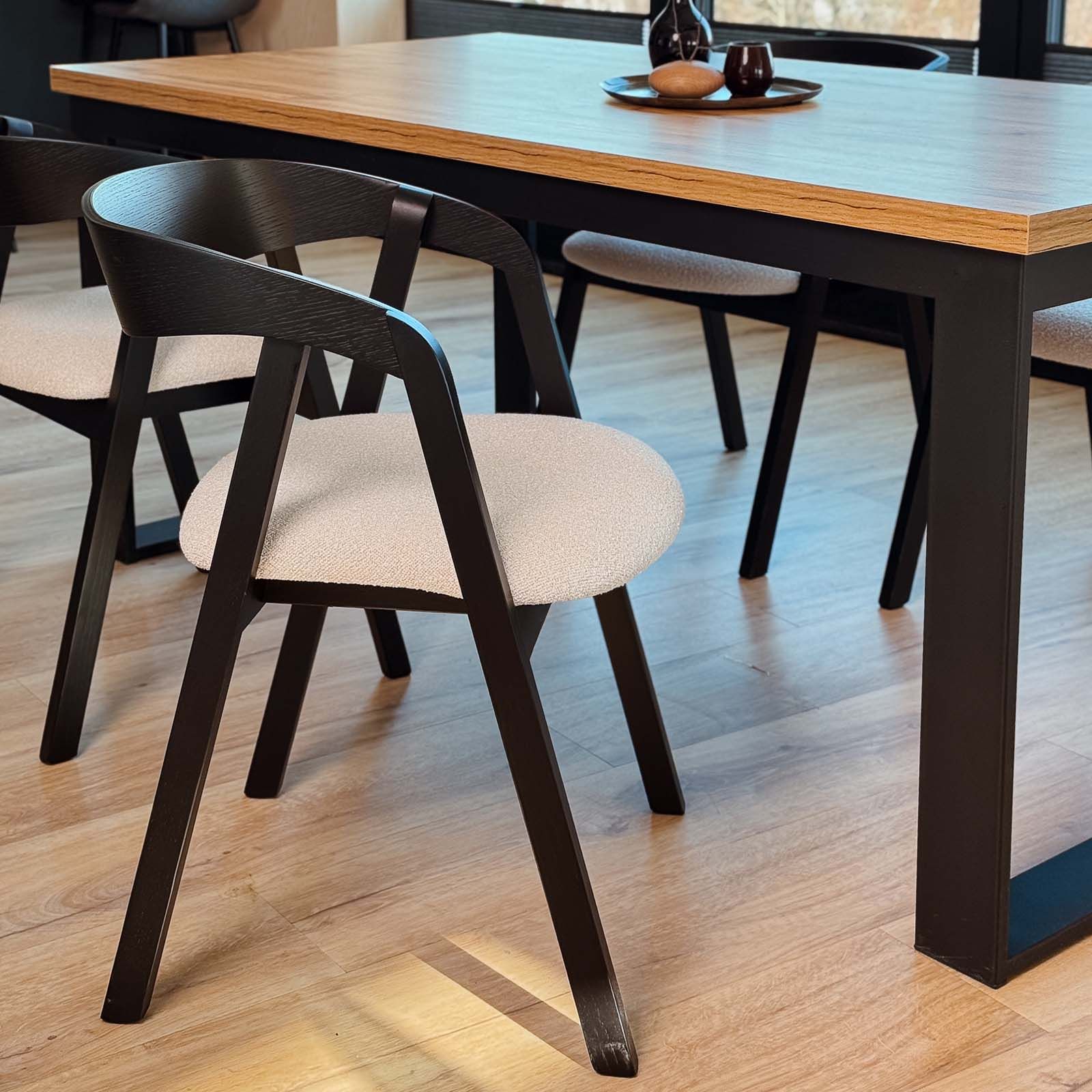 Noir Oak Upholstered Dining Chair – Beige Chenille Seat with Armrests (56 × 58 × 81 cm)