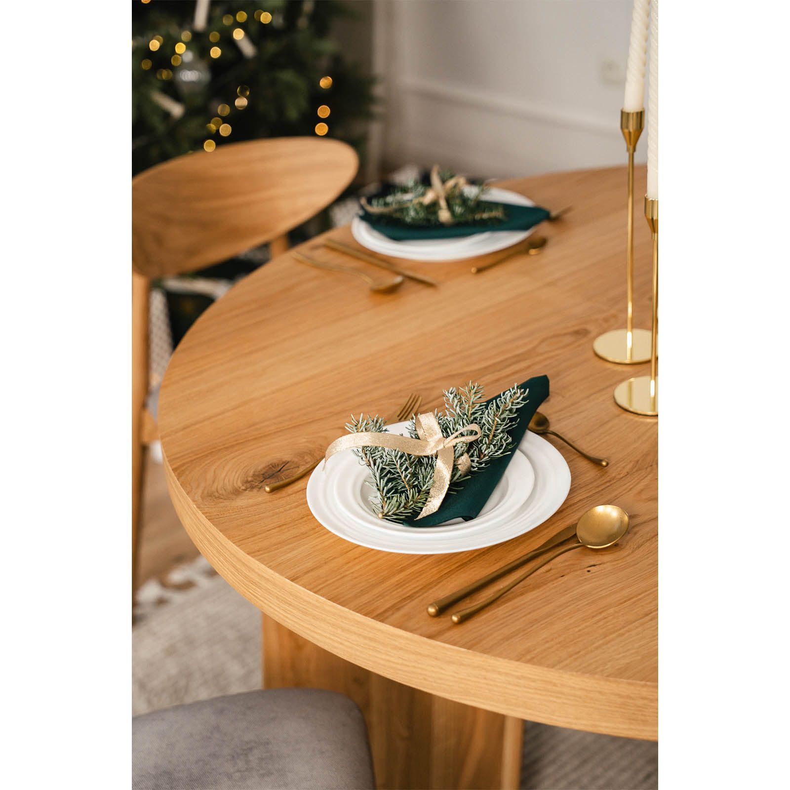 ASTORIA Extending Round Oak Dining Table with Sculptural Pedestal Base (120-220 × 120 × 76 cm)