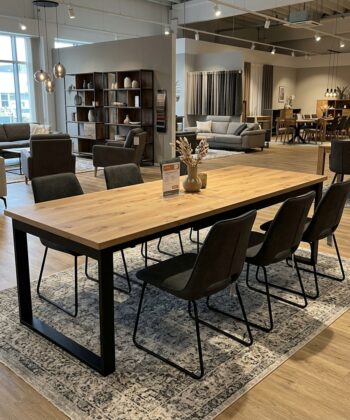 PALERMO Natural Oak Extending Dining Table with Matte Black Steel Geometric Frame (120-250 × 80-100 × 75 cm)